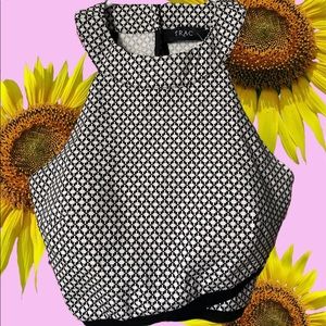 crop top patterned top